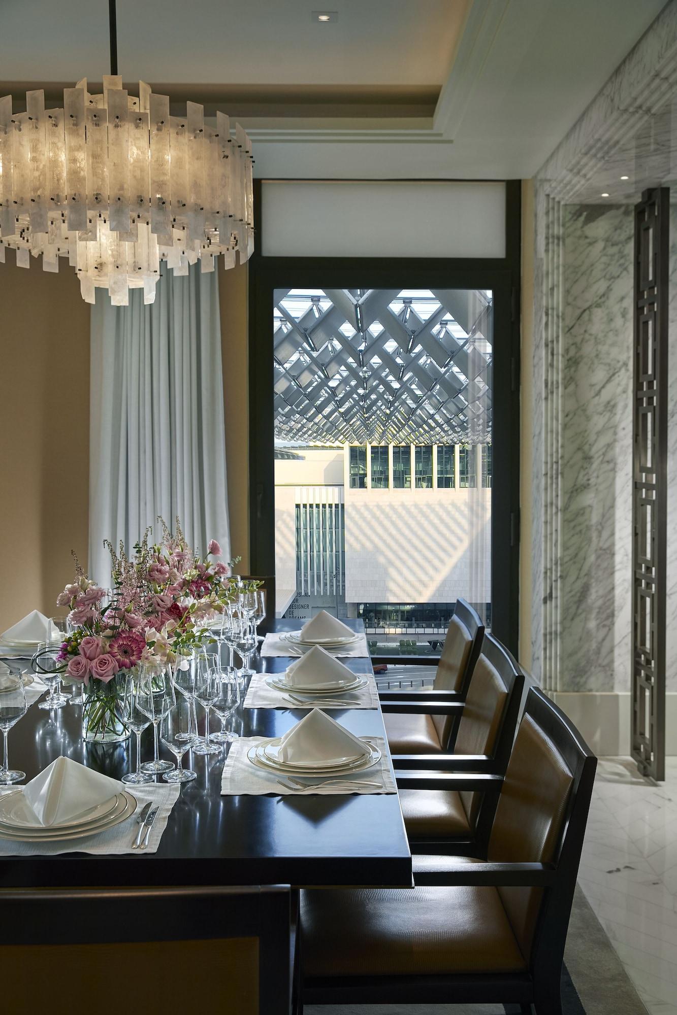 Hotel Mandarin Oriental, Dauhá Exteriér fotografie The interior of the restaurant