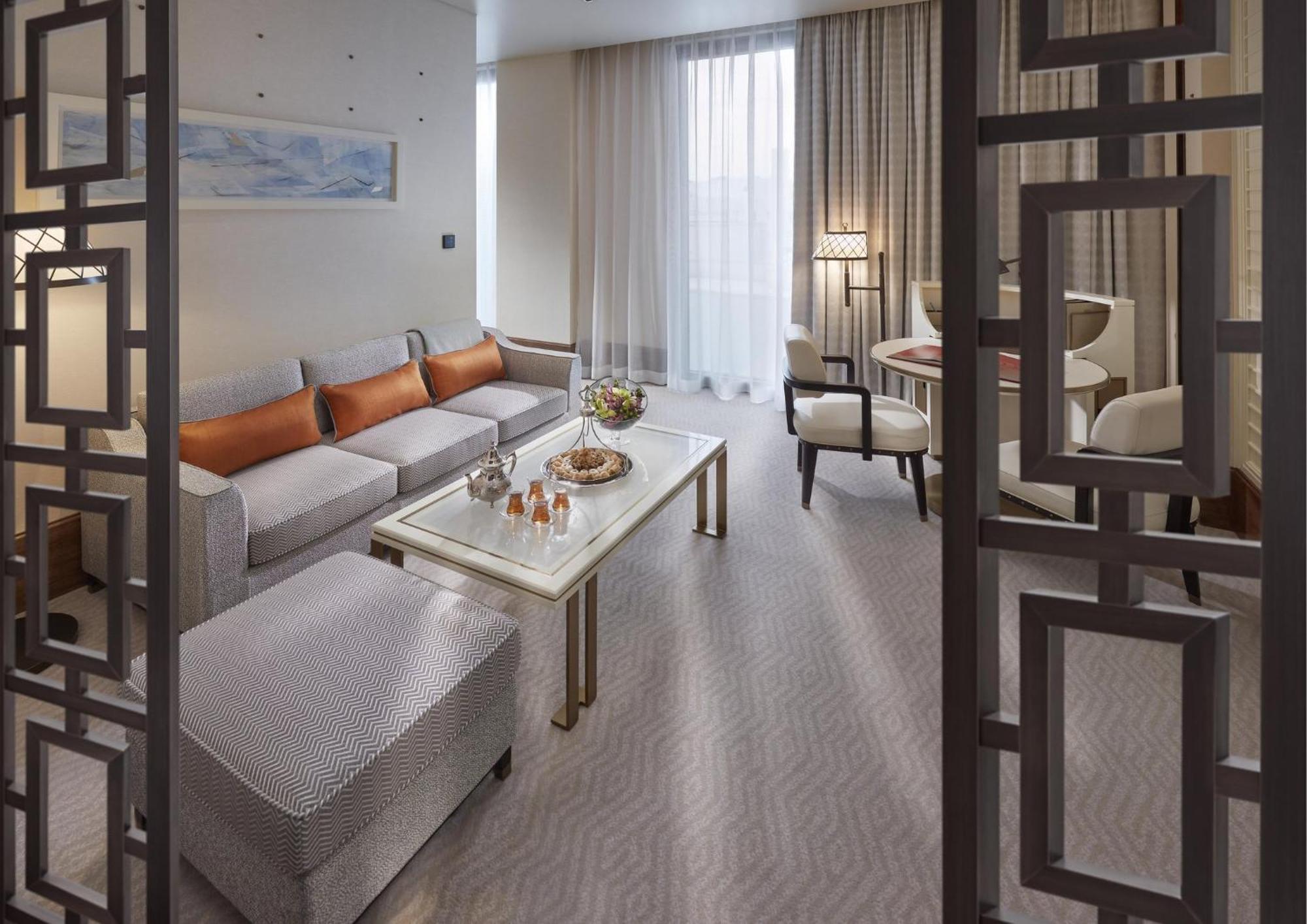 Hotel Mandarin Oriental, Dauhá Exteriér fotografie A suite at the hotel