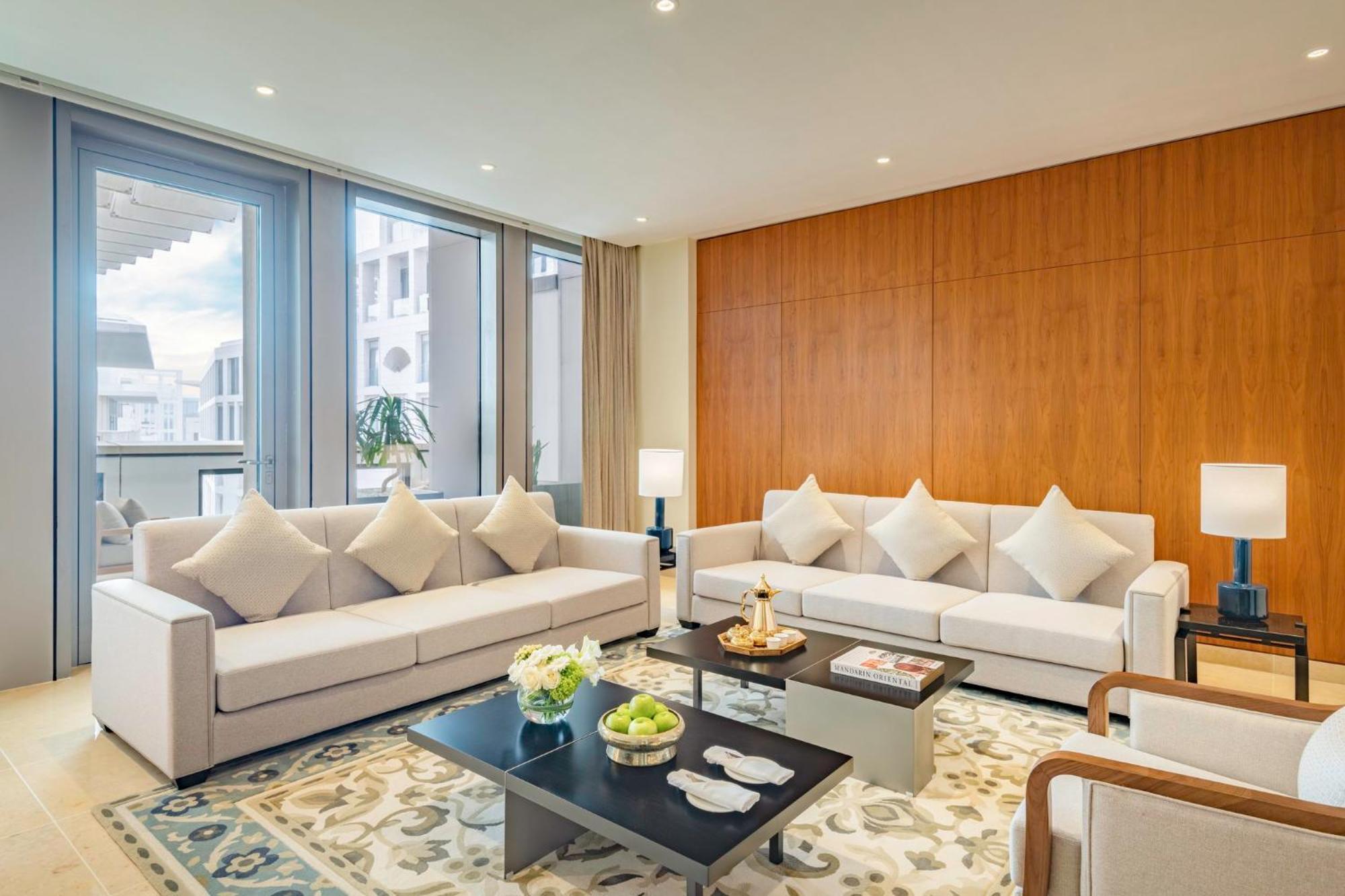 Hotel Mandarin Oriental, Dauhá Exteriér fotografie Living room
